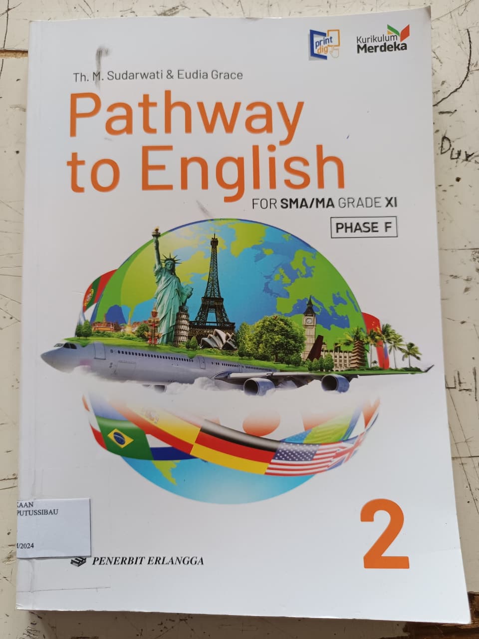 Sampul Buku Bahasa Inggris (XI)