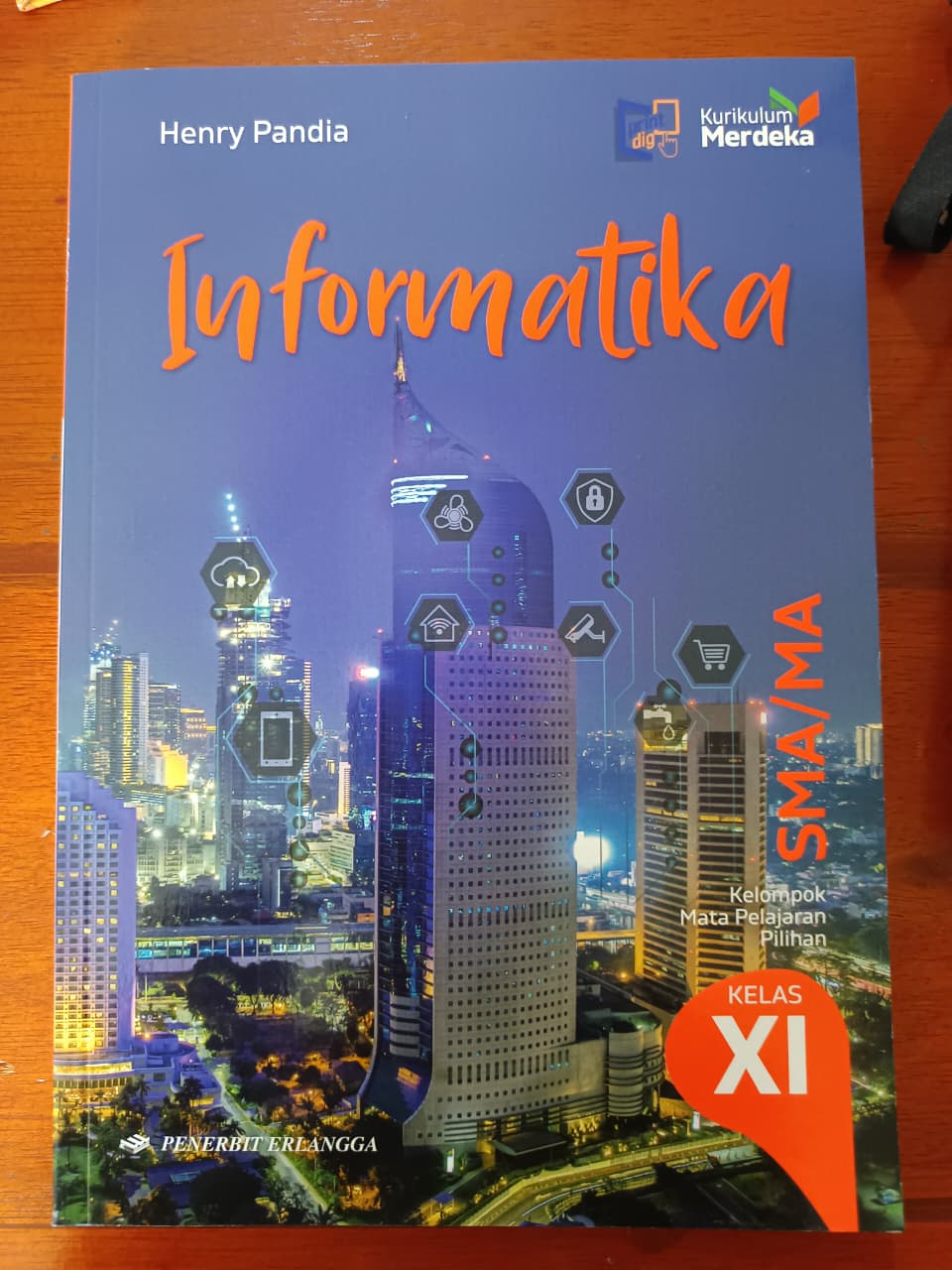 Sampul Buku Informatika (XI)